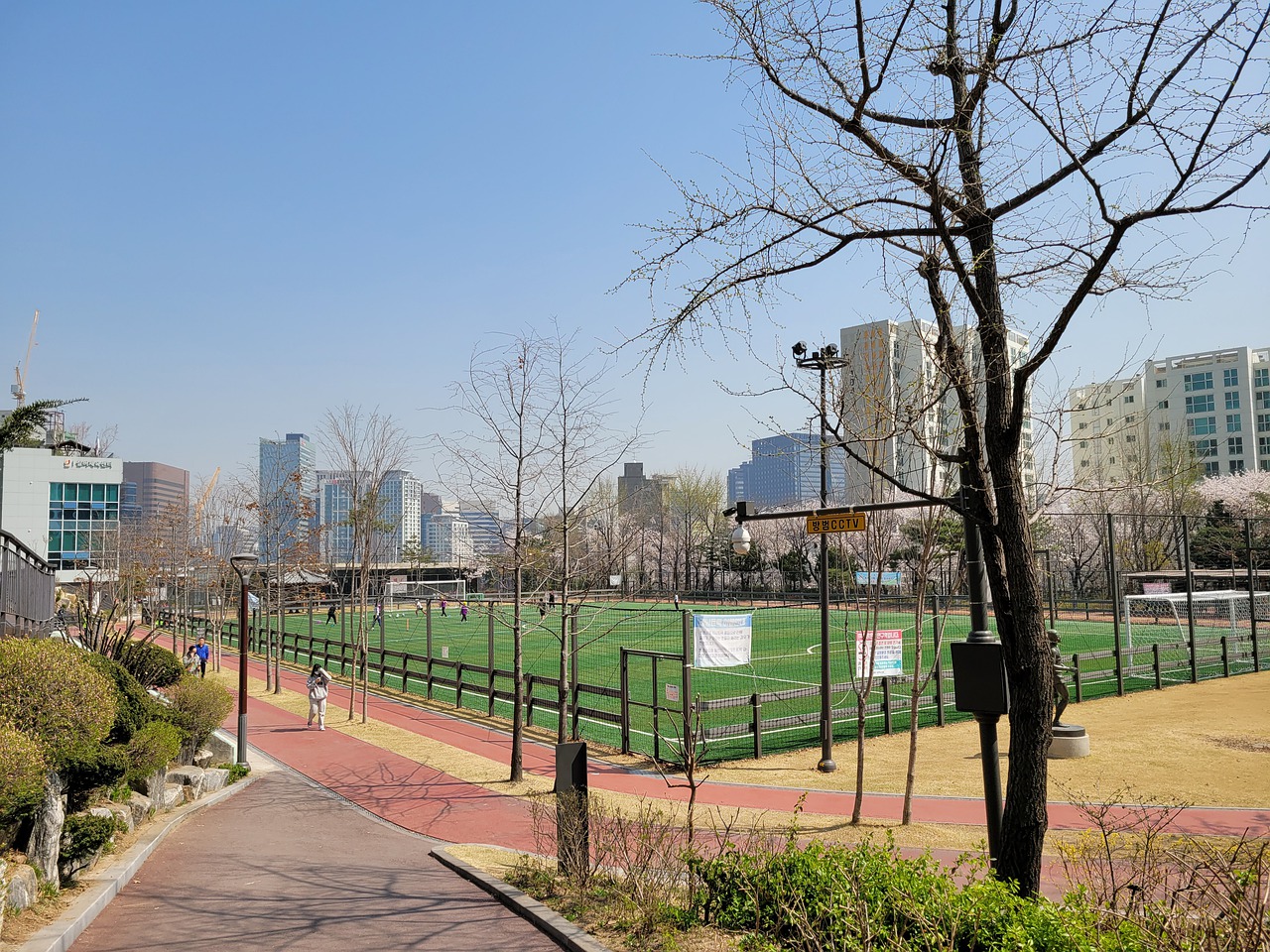 这一差距